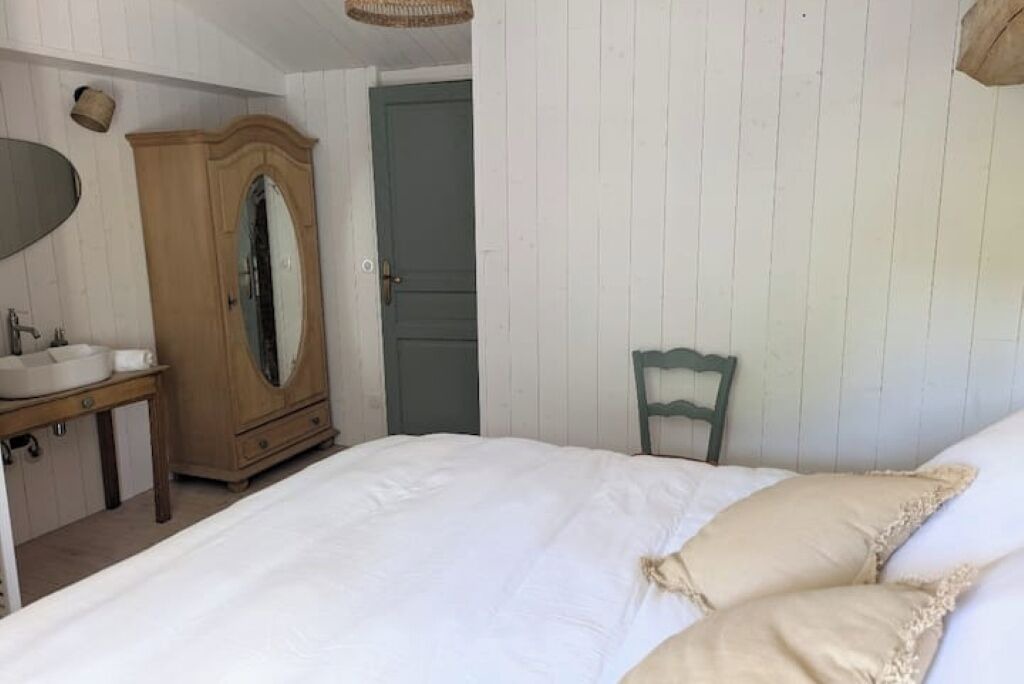 Photo of Bedroom in Saint-Hilaire-la-Palud