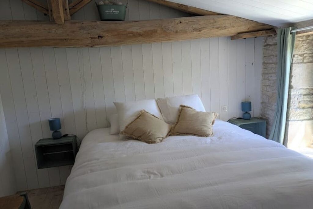 Photo of Bedroom in Saint-Hilaire-la-Palud