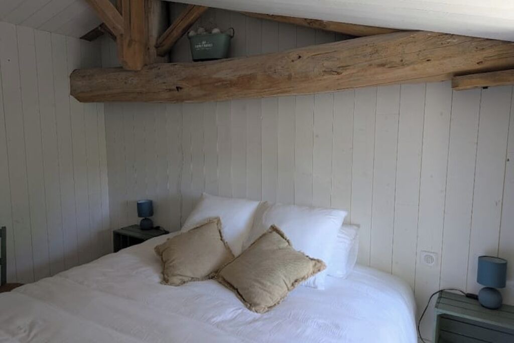 Photo of Bedroom in Saint-Hilaire-la-Palud