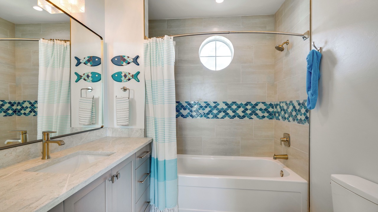 Photo of Bathroom in Cape Harbour