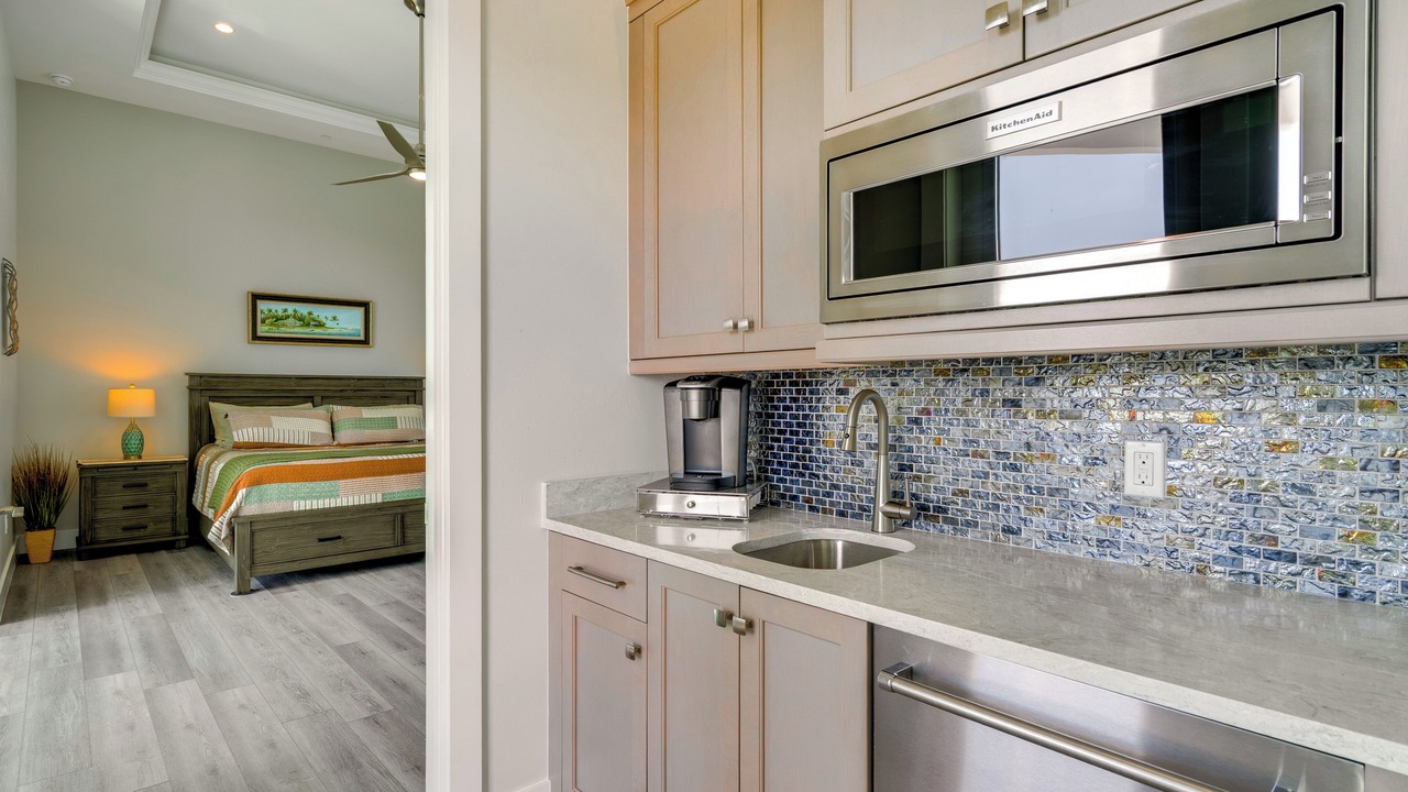 Photo of Others in Cape Harbour