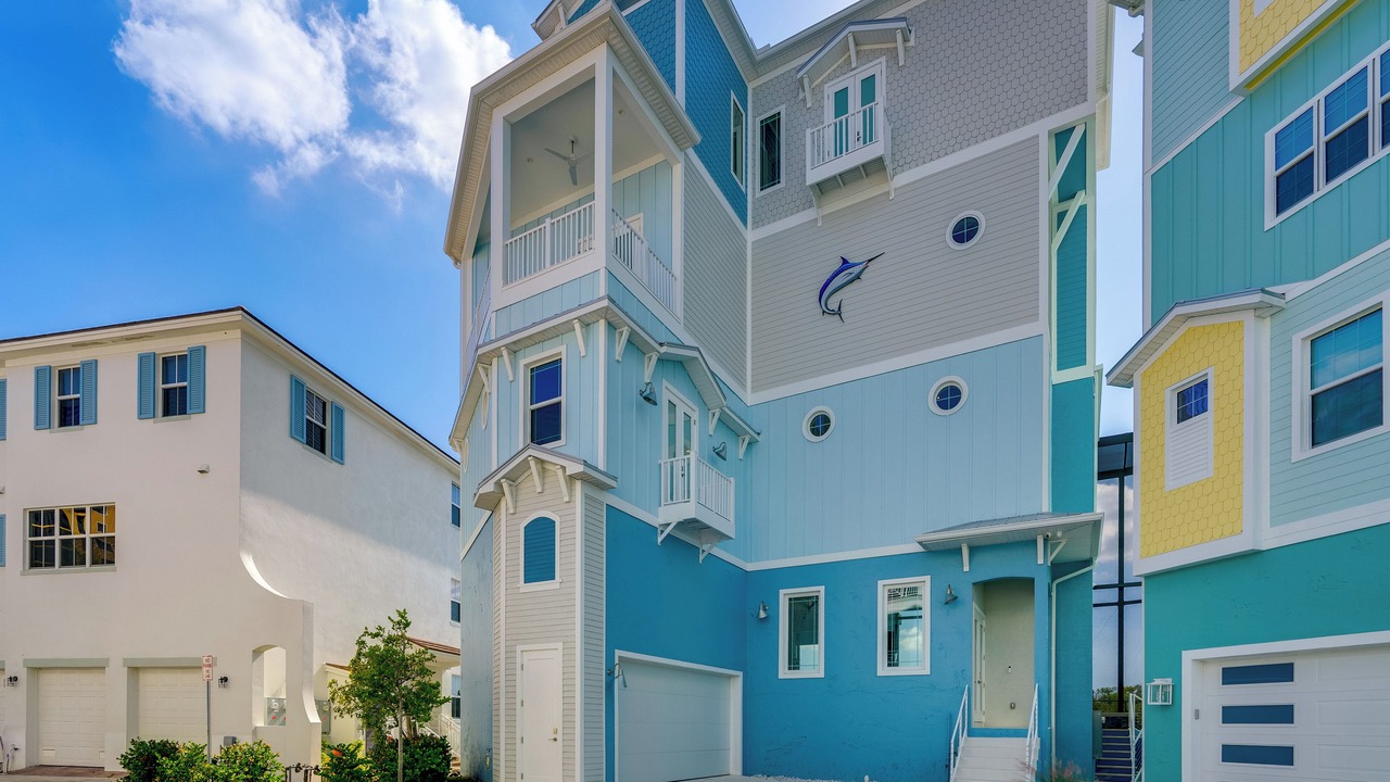 Photo of Others in Cape Harbour