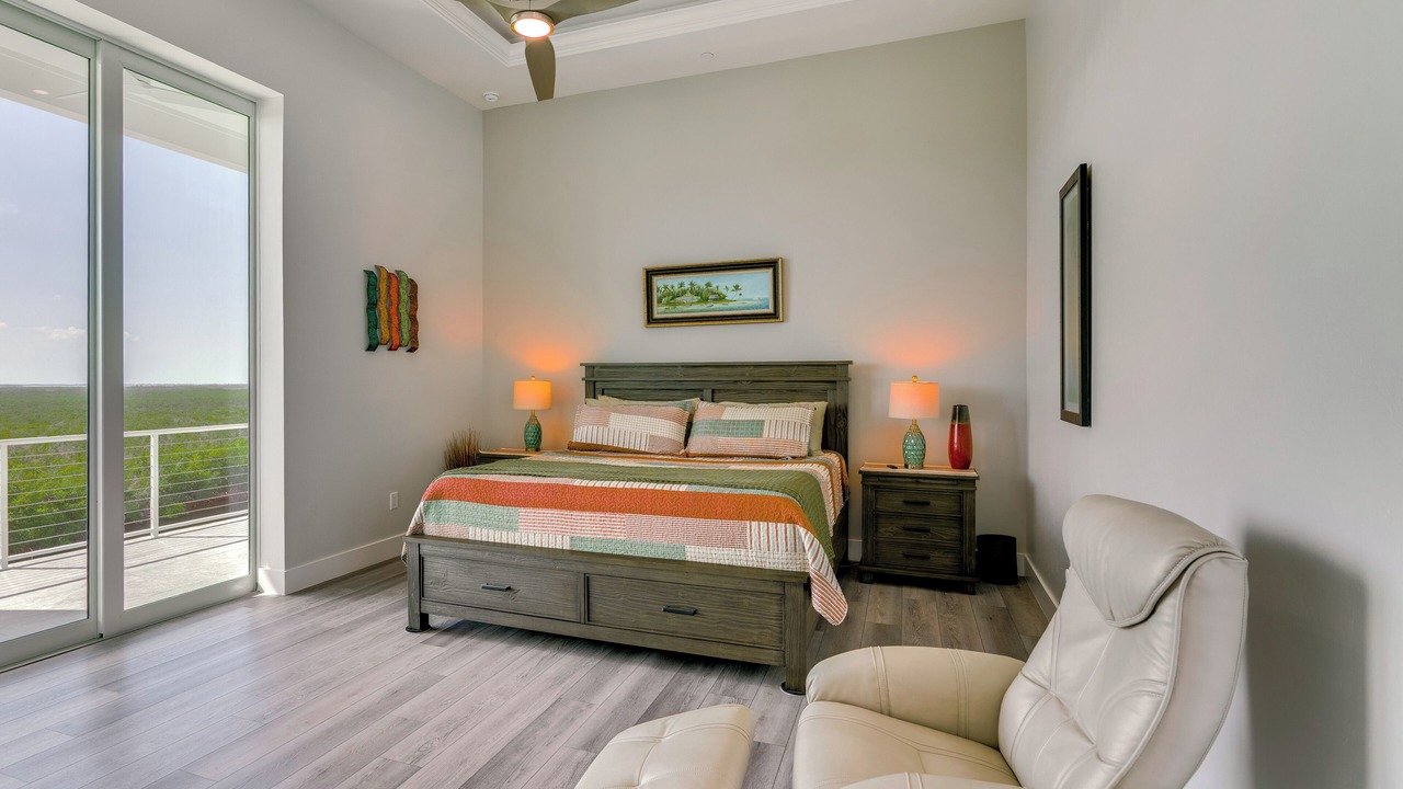 Photo of Others in Cape Harbour