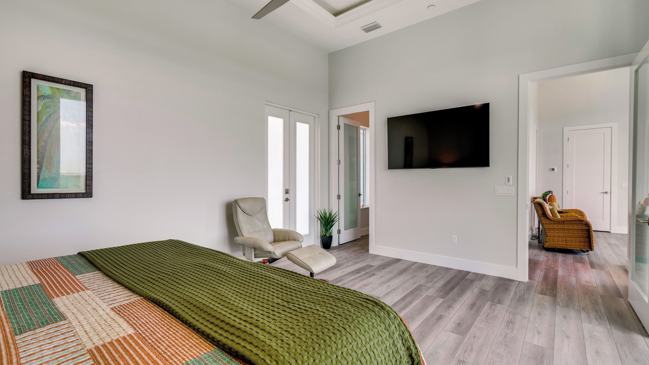 Photo of Bedroom in Cape Harbour