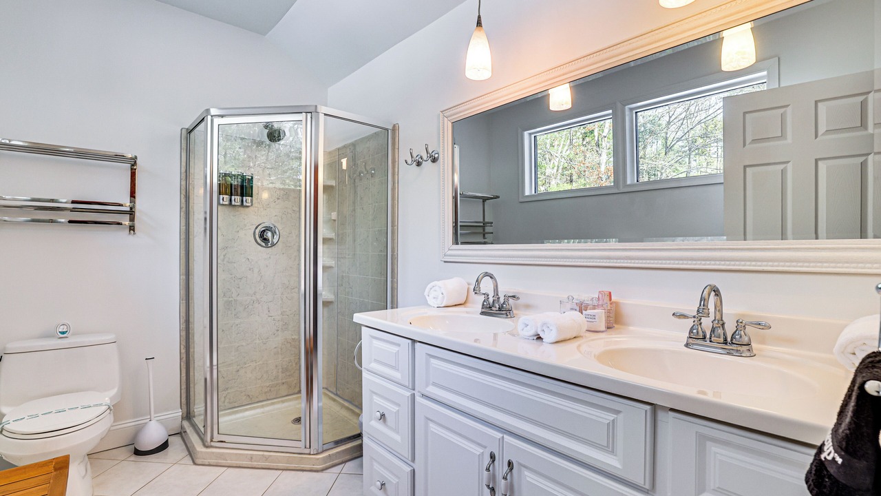Photo of Bathroom in Pocono Pines