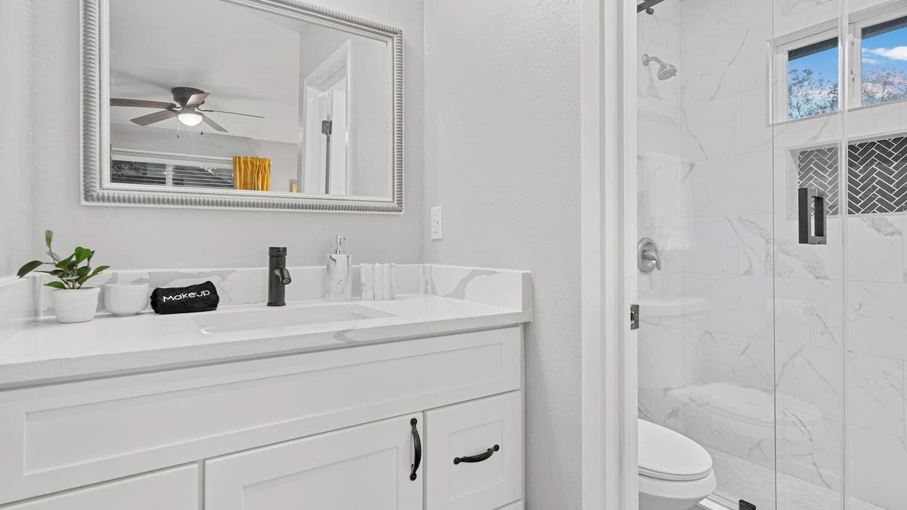 Photo of Bathroom in Brushy Creek