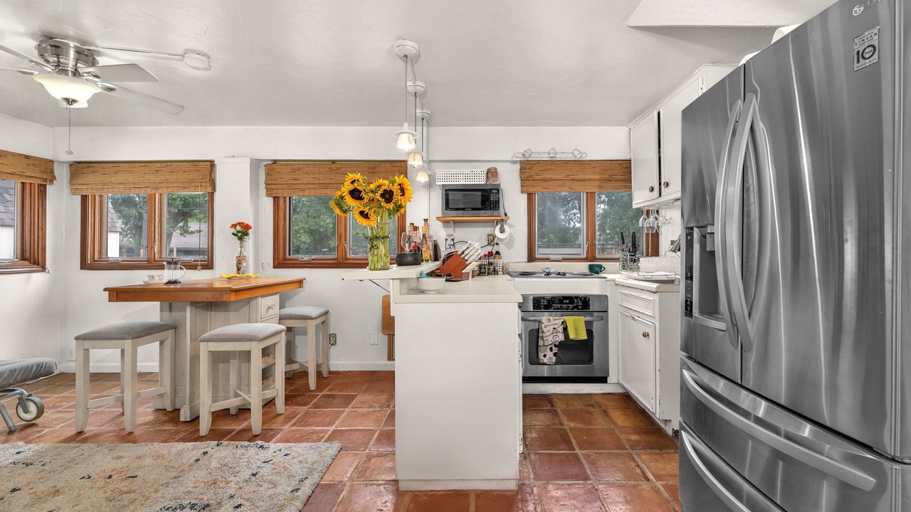 Photo of Kitchen in Oak Park - Northwood