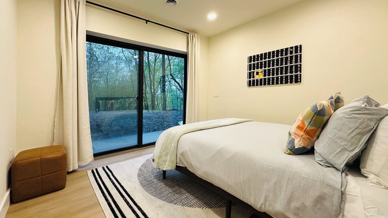 Photo of Others in Ithaca