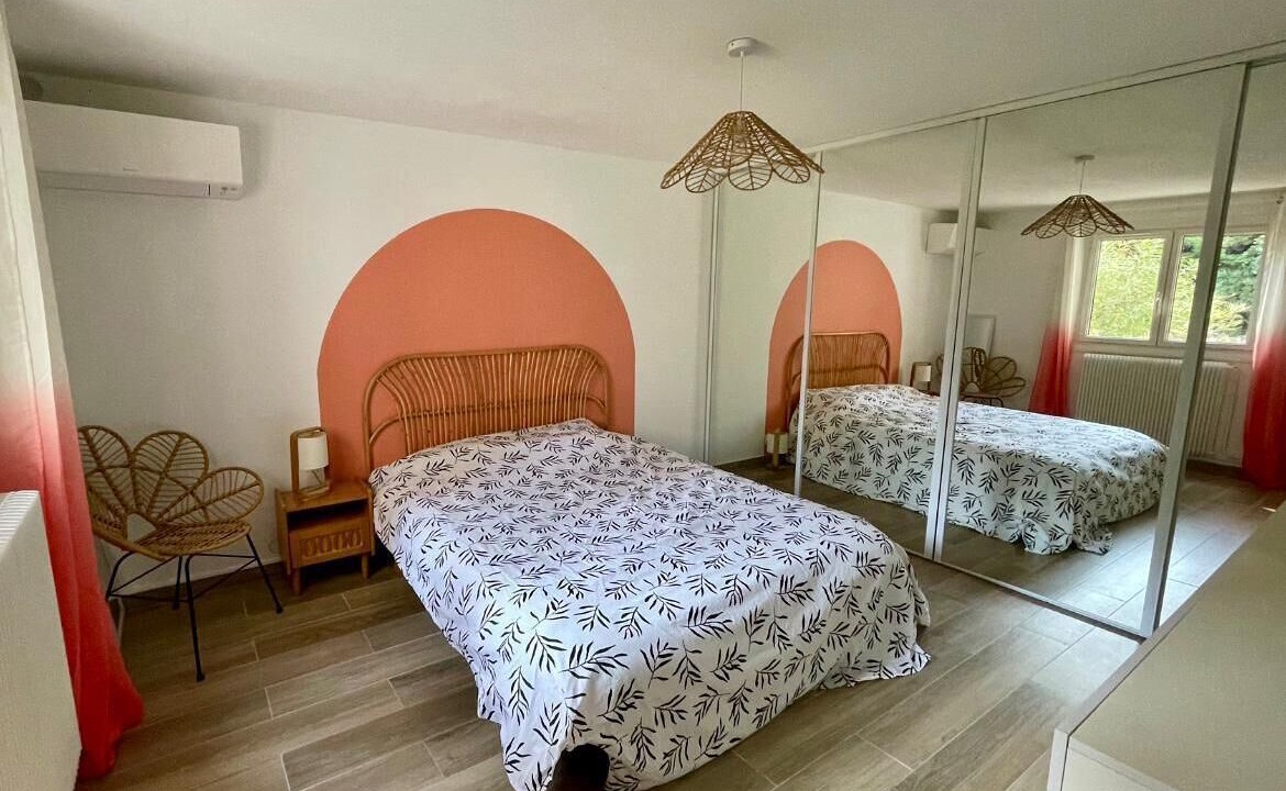 Photo of Bedroom in Les Baraques