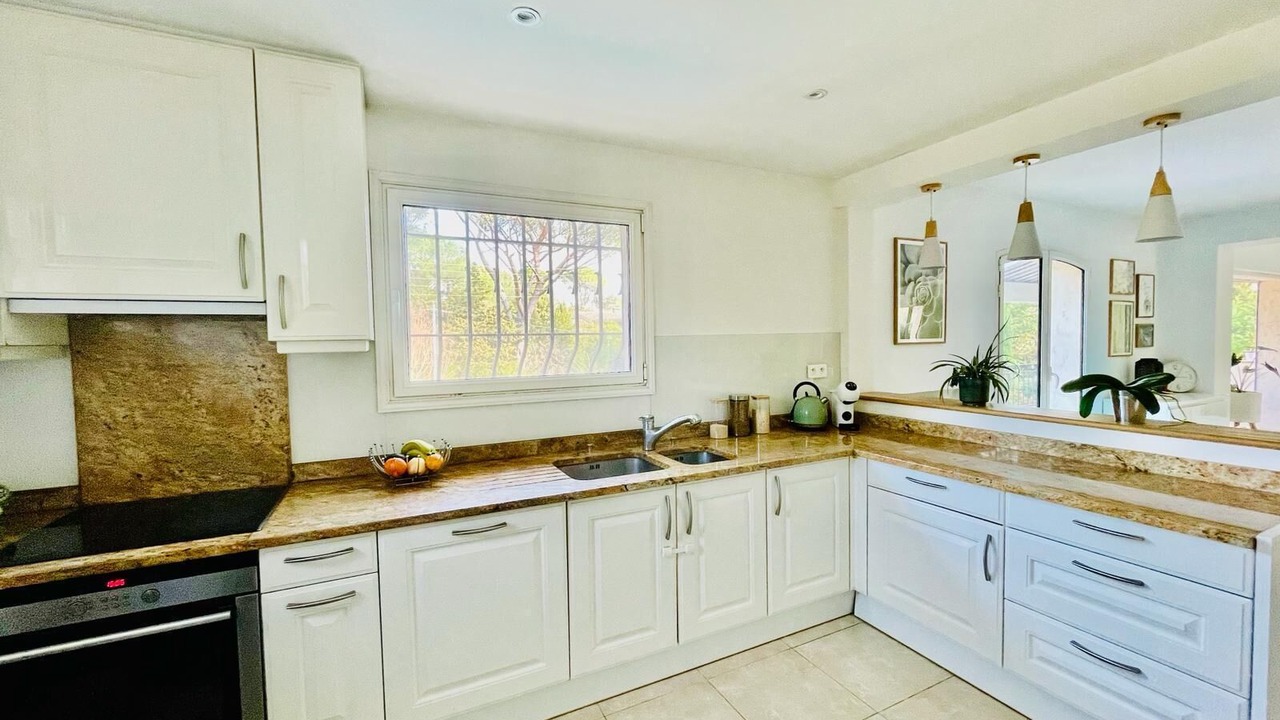 Photo of Kitchen in Les Baraques