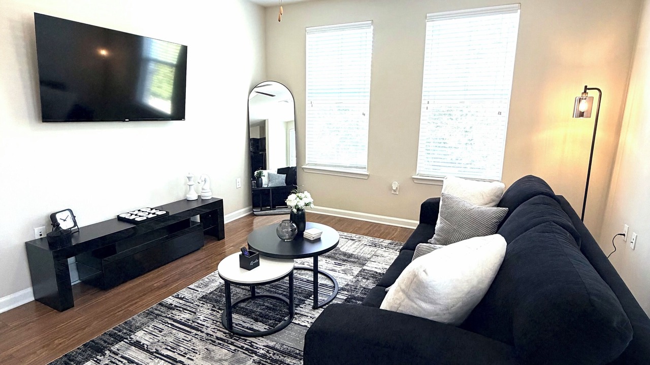 Photo of Livingroom in Cypress
