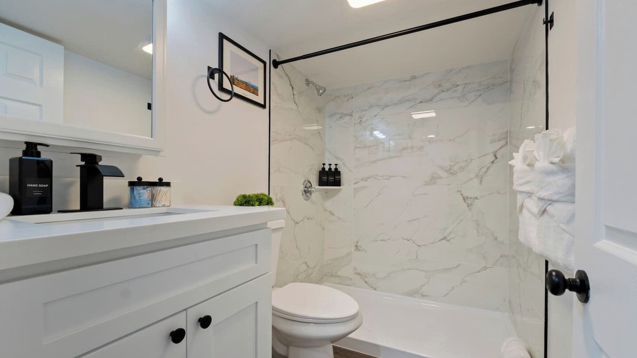 Photo of Bathroom in Mann