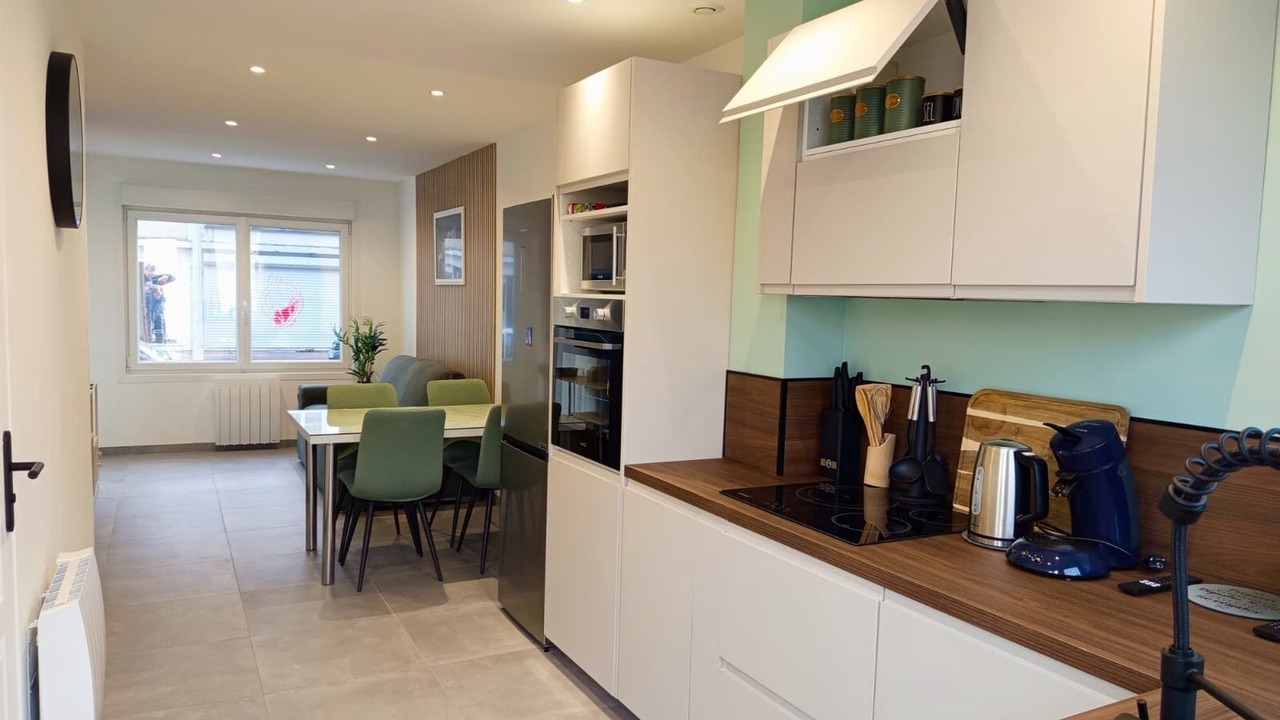Photo of Kitchen in Calais City Center