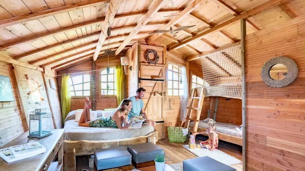 Photo of Bedroom in Maisons-Laffitte