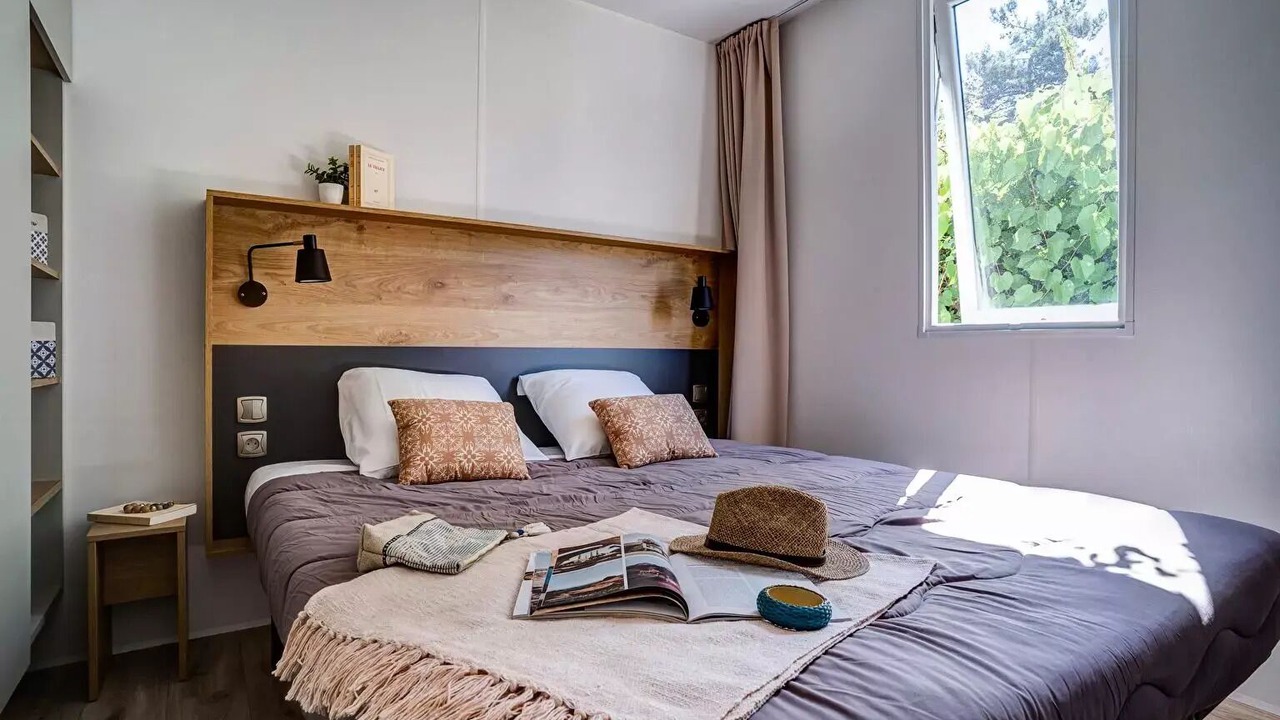 Photo of Bedroom in Maisons-Laffitte