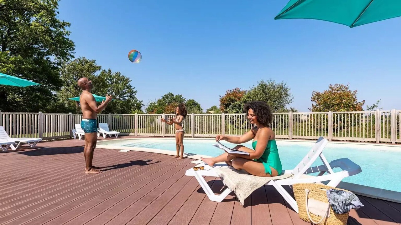 Photo of Outdoor in Pressac