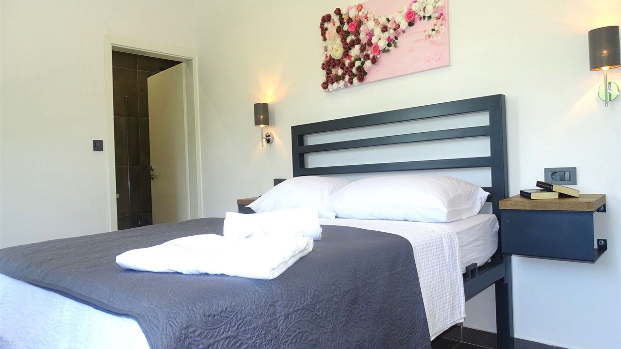 Photo of Bedroom in Pristeg