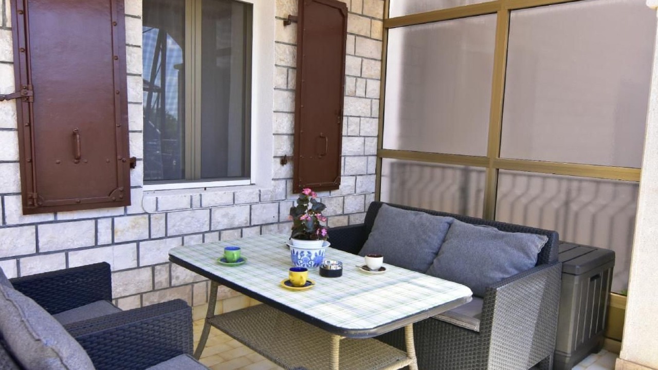 Photo of Outdoor in Murine