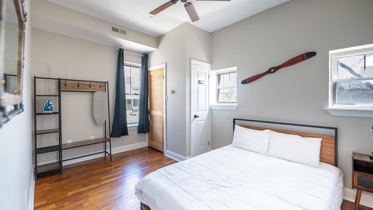 Photo of Bedroom in Fairmount