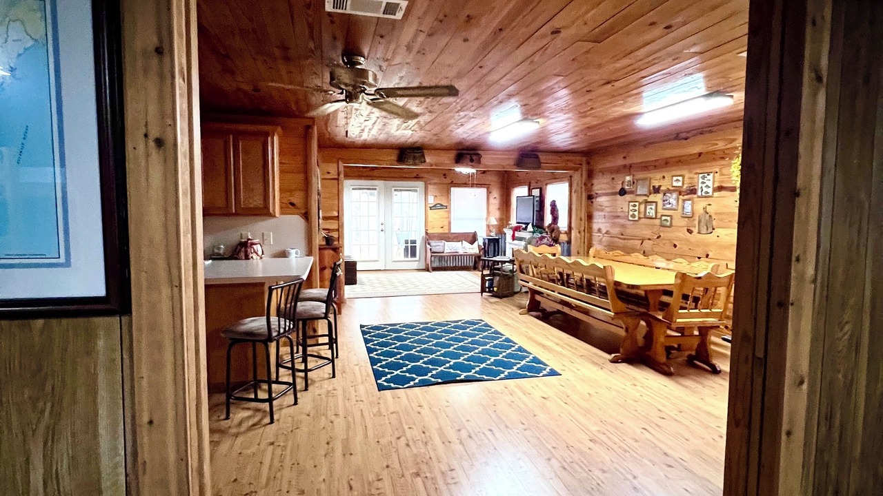 Photo of Others in Jasper