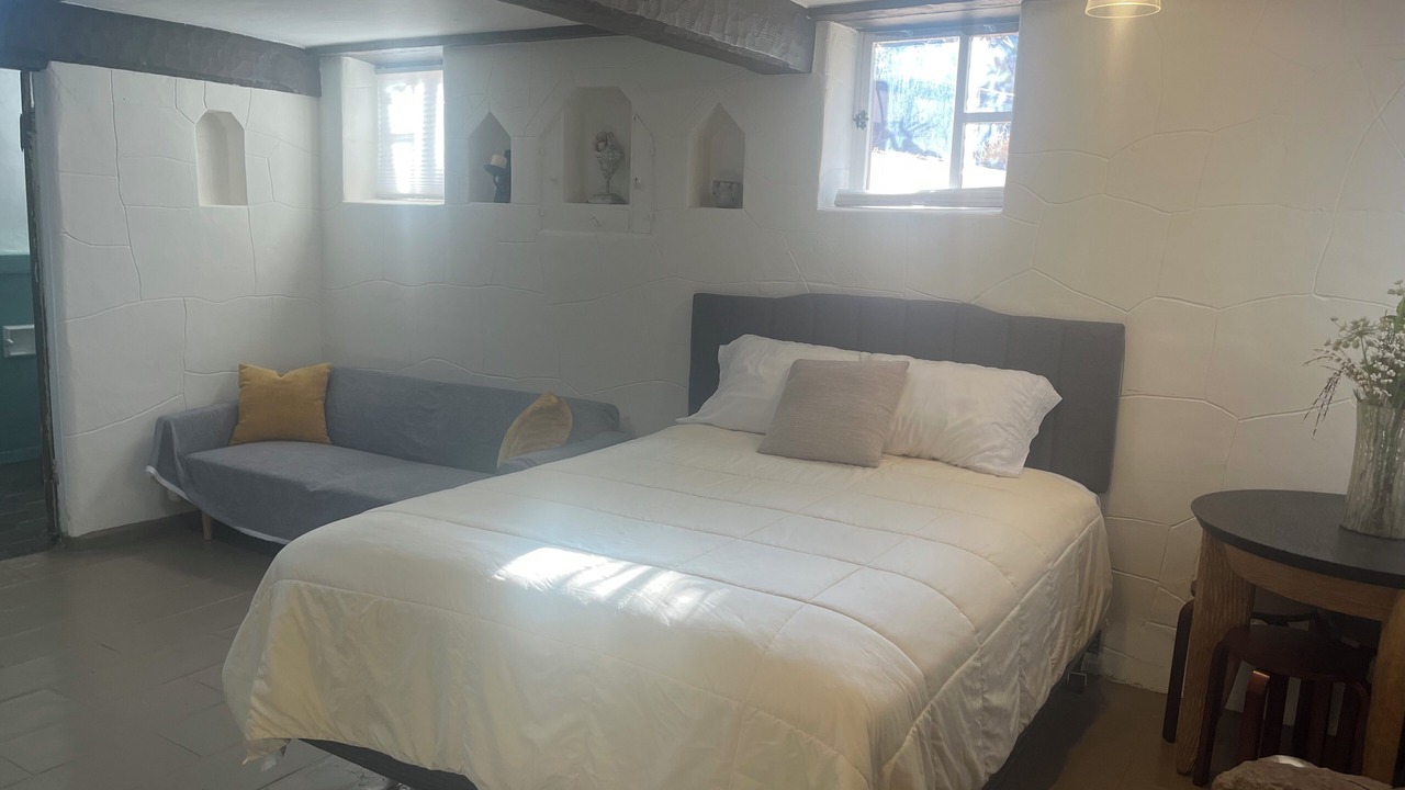Photo of Bedroom in Newhall