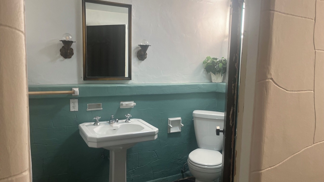 Photo of Bathroom in Newhall