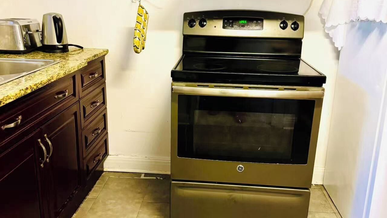 Photo of Kitchen in Cote-Des-Neiges—Notre-Dame-De-Grace