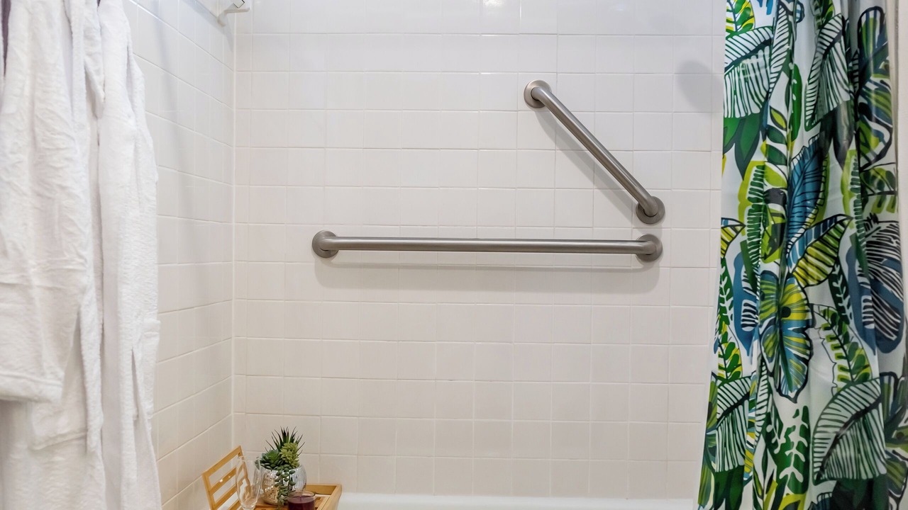 Photo of Bathroom in Northeast Carrollton
