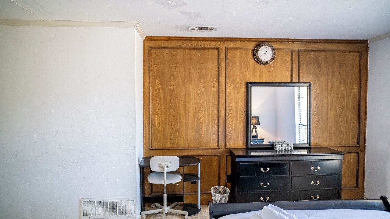 Photo of Bedroom in Northeast Carrollton