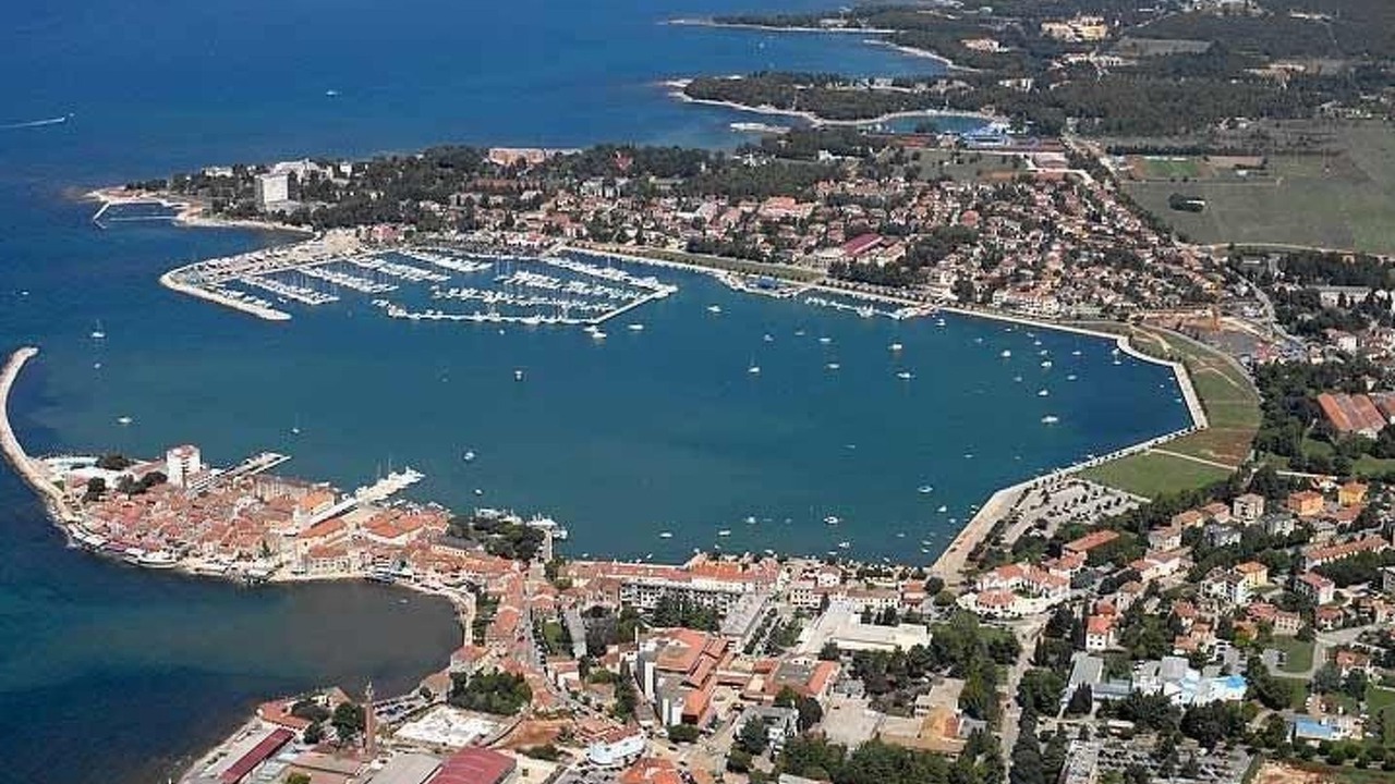 Photo of Others in Kastel