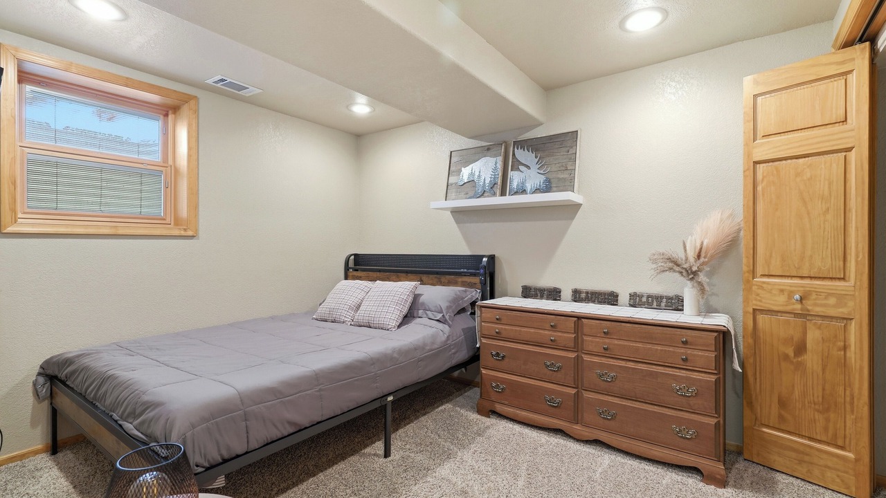 Photo of Bedroom in Casper