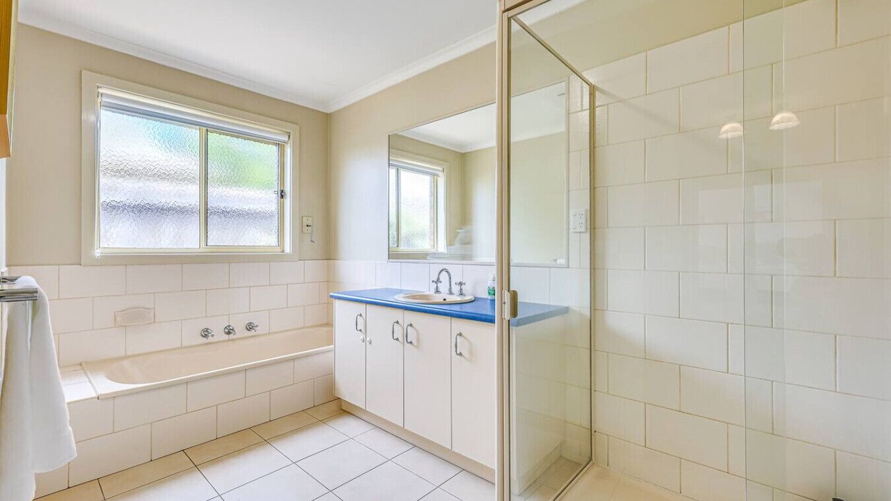 Photo of Bathroom in Corio
