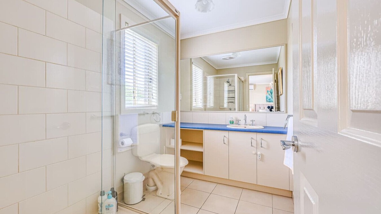 Photo of Bathroom in Corio