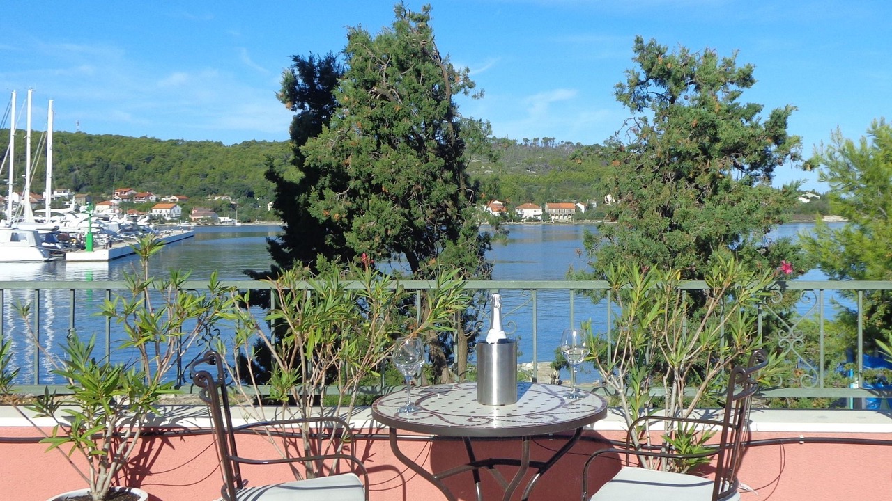 Photo of Outdoor in Sutomiscica