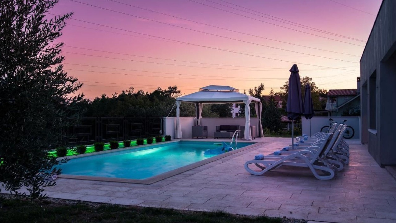 Photo of Outdoor in Vinez