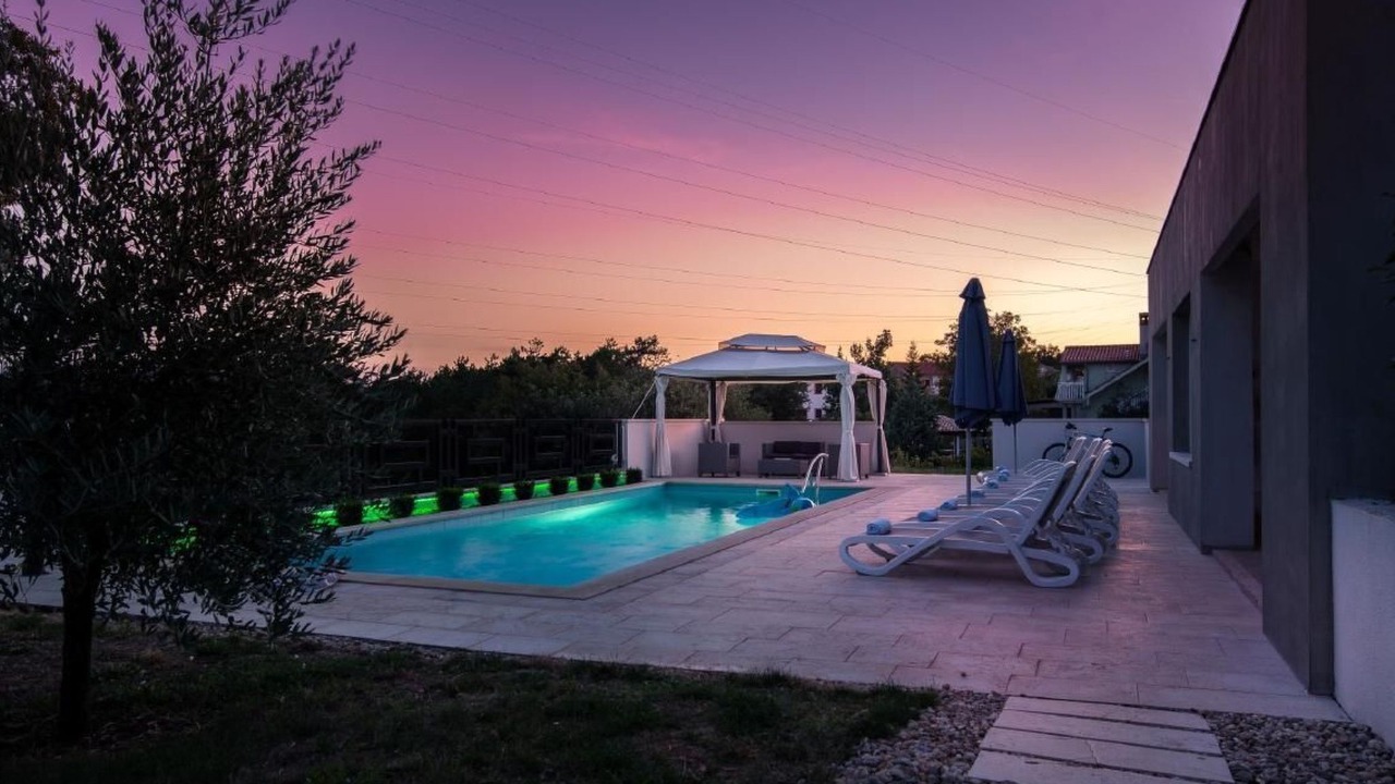 Photo of Outdoor in Vinez
