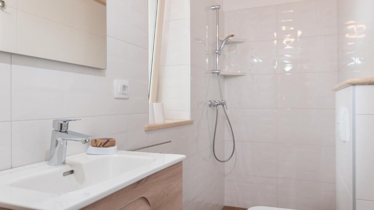 Photo of Bathroom in Vinez