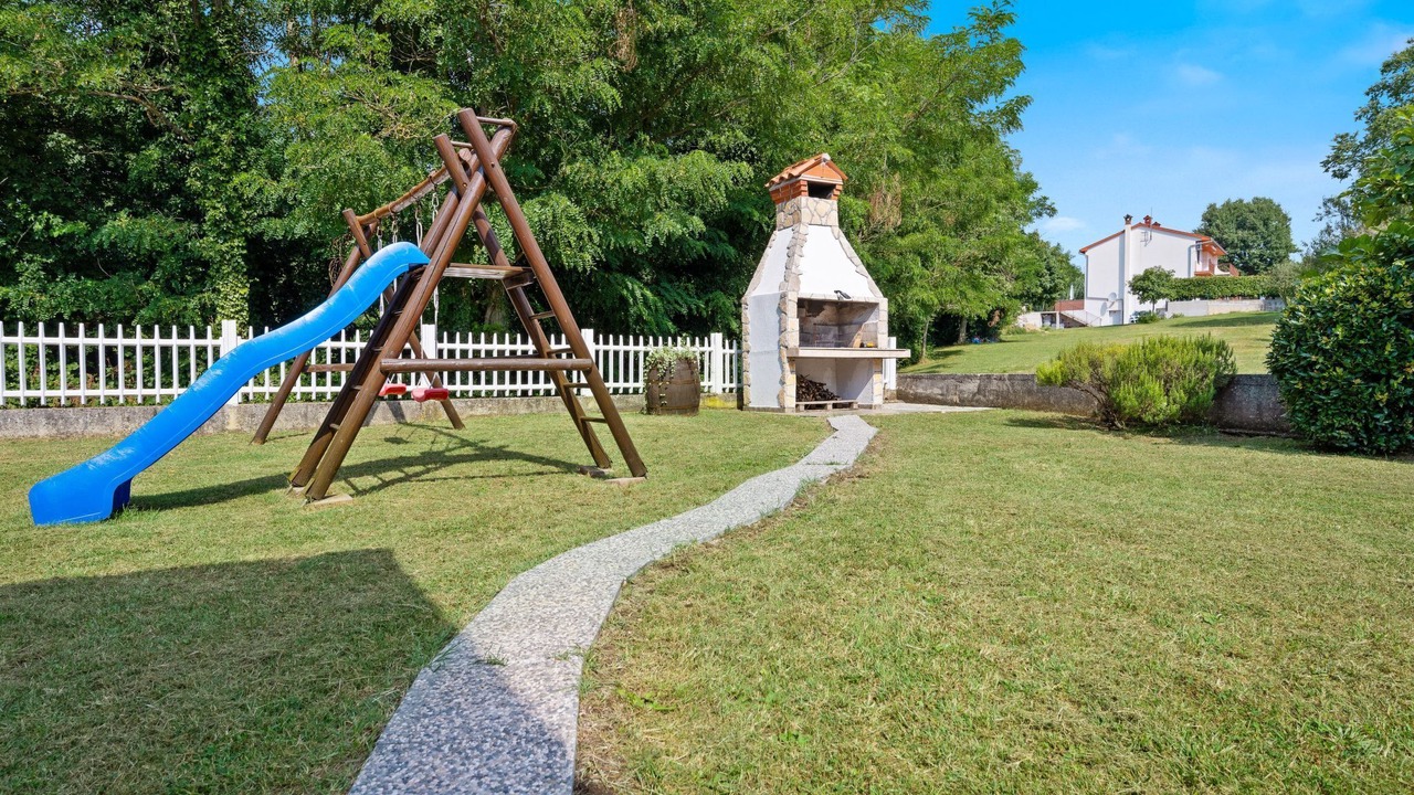 Photo of Outdoor in Vinez