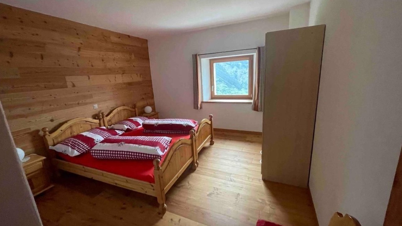 Photo of Bedroom in Poschiavo