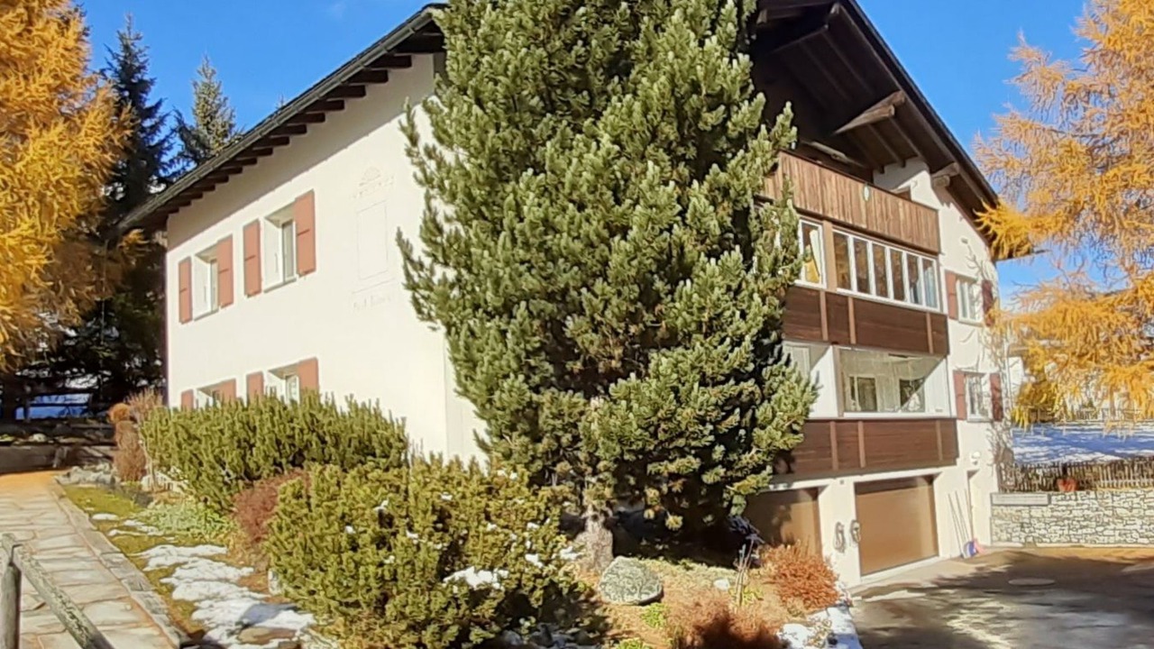 Photo of Outdoor in Samedan
