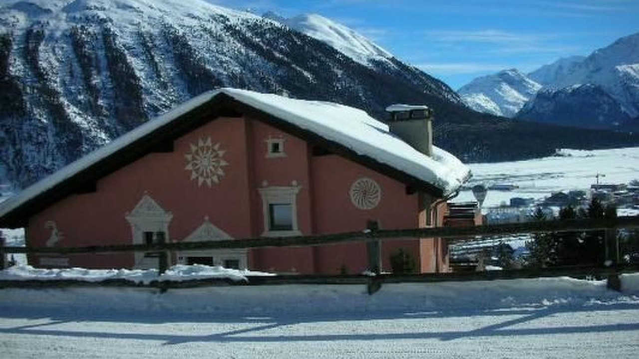 Photo of Others in Samedan