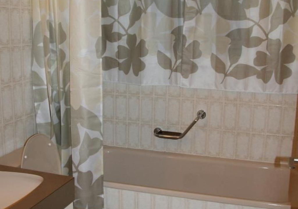 Photo of Bathroom in Samedan