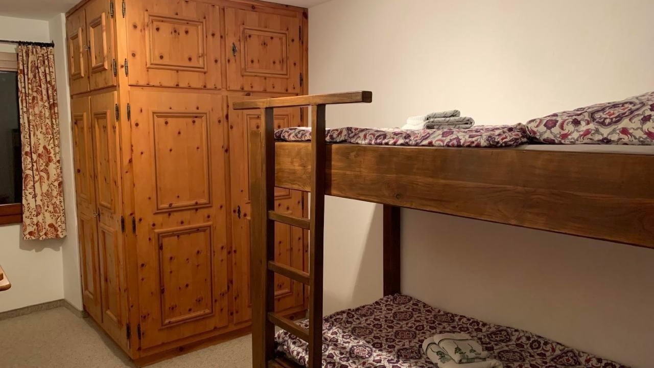 Photo of Bedroom in La Punt-Chamues-ch