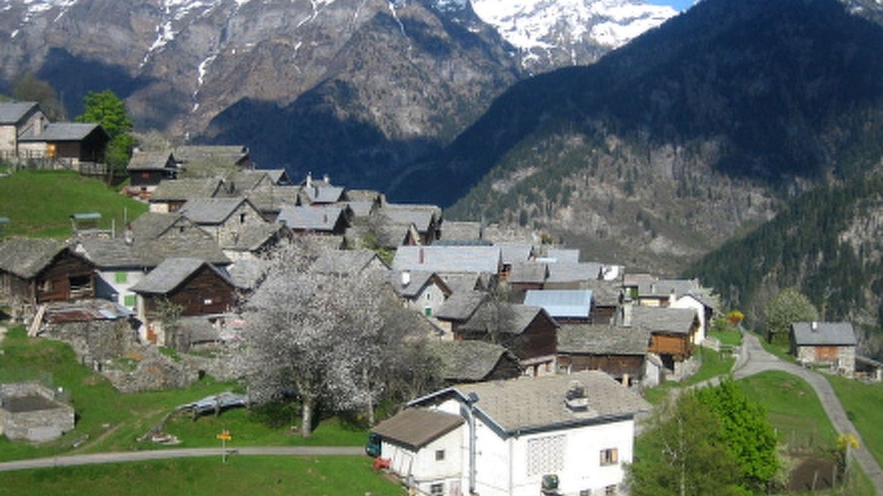 Photo of Others in Malvaglia-dagro