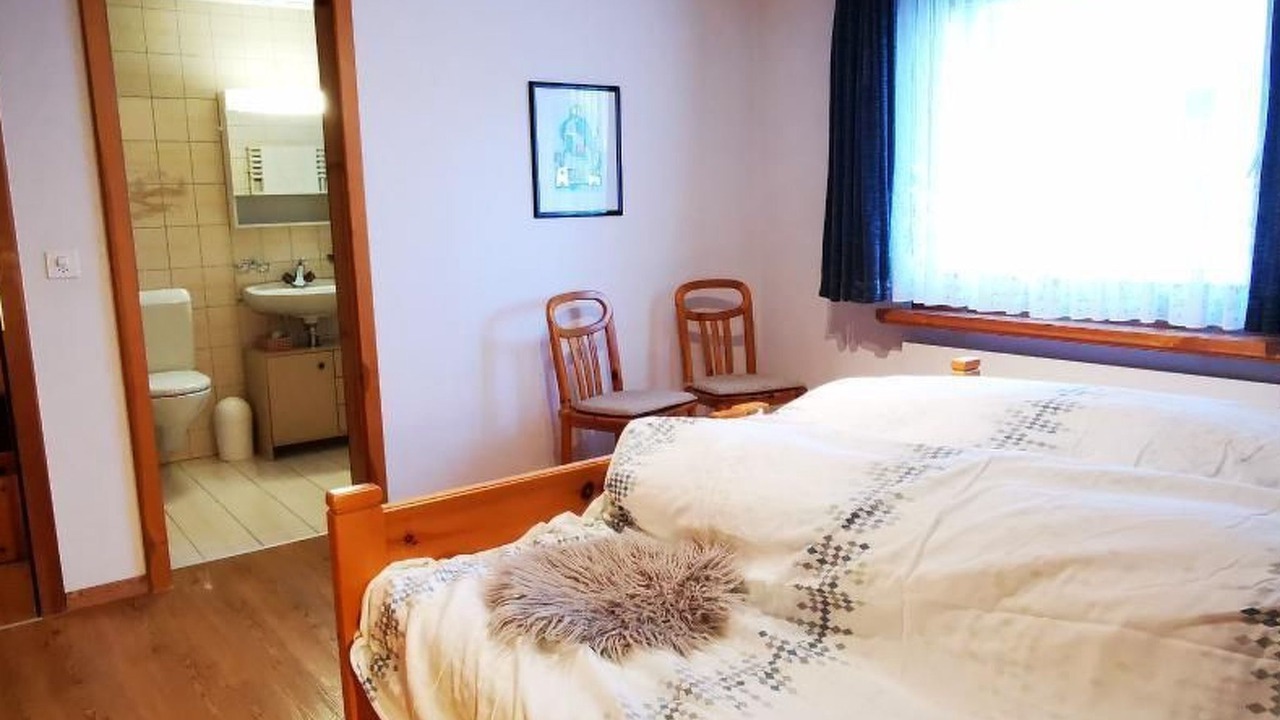 Photo of Bedroom in Bever