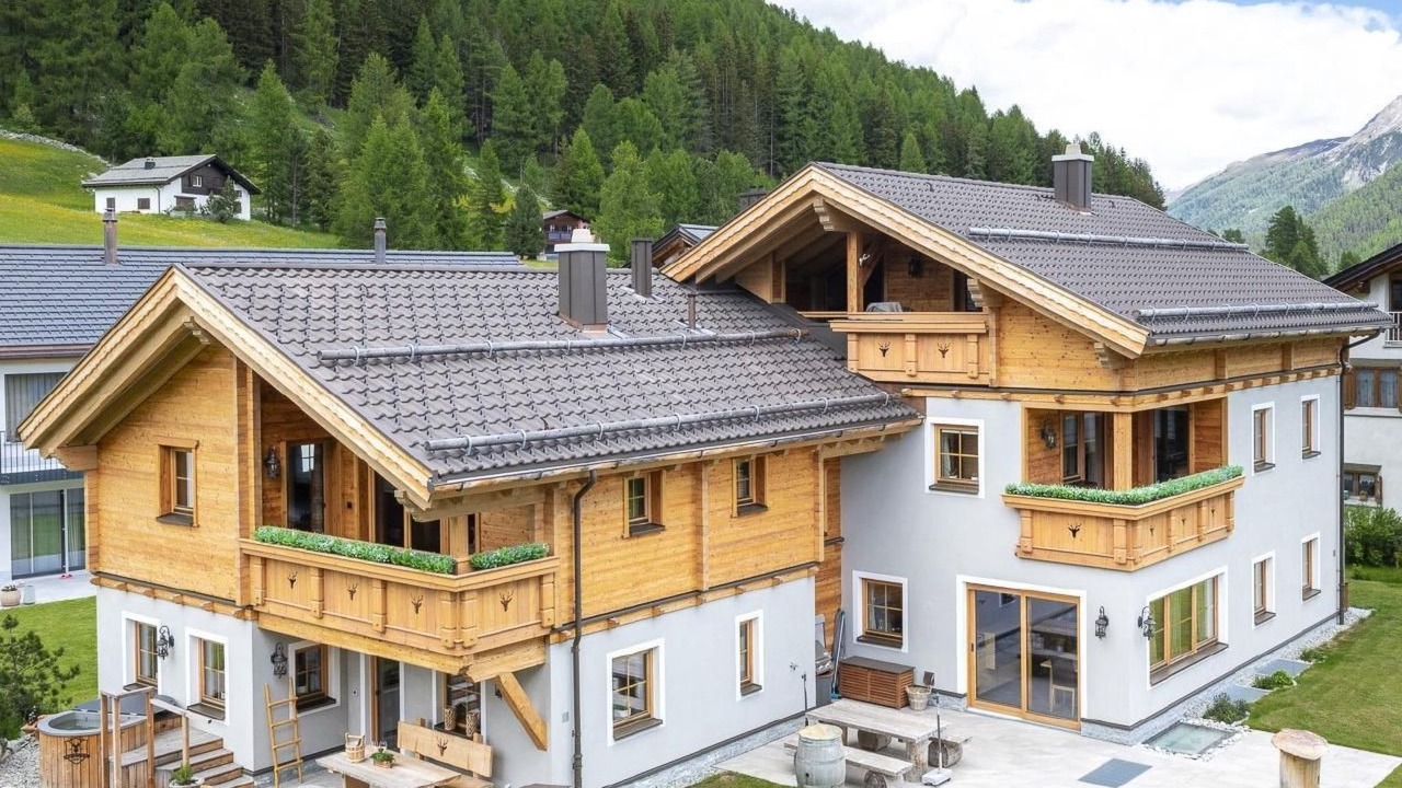 Photo of Outdoor in Bever
