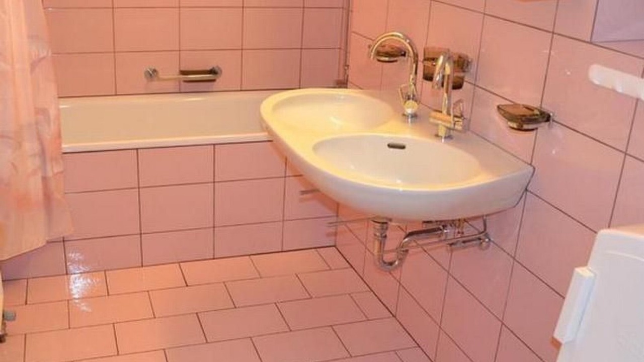 Photo of Bathroom in Bever