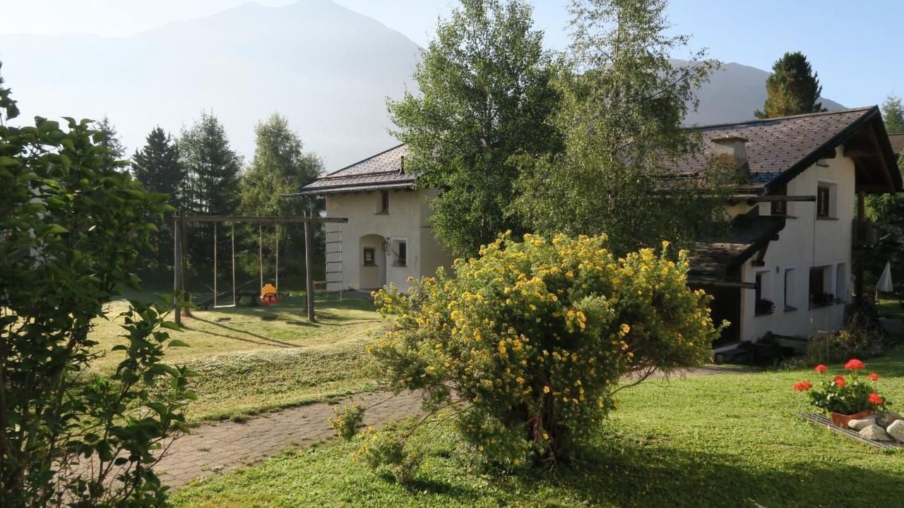 Photo of Outdoor in Bever