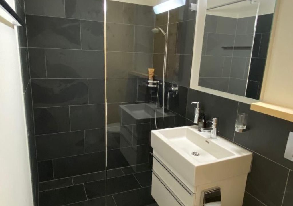 Photo of Bathroom in Cumbel