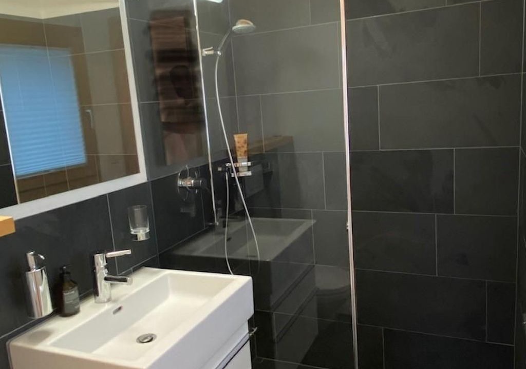Photo of Bathroom in Cumbel